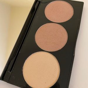 Smashbox Spotlight Highlighter Palette